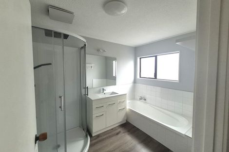 Photo of property in 1/163 Balmain Road, Birkenhead, Auckland, 0626