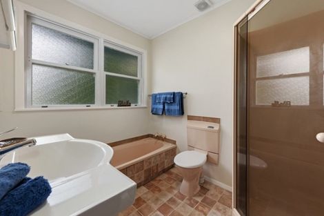 Photo of property in 8 Maire Street, Eastbourne, Lower Hutt, 5013