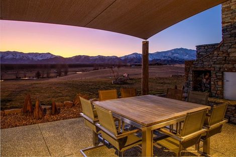 Photo of property in 309 Golden Road, Springvale, Alexandra, 9393