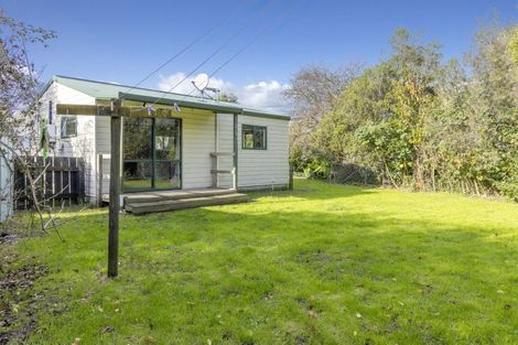 Photo of property in 13 Station Street, Woodville, 4920