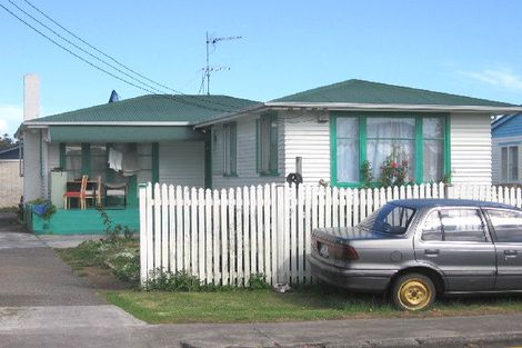 Photo of property in 1/6 Laureston Avenue, Papatoetoe, Auckland, 2025