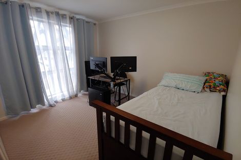 Photo of property in 9 Vincent Lane, Hobsonville, Auckland, 0616