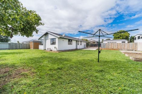 Photo of property in 30 Peppertree Glade, Kelvin Grove, Palmerston North, 4414