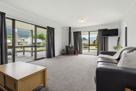 Photo of property in 2 Goldie Street, Pukehangi, Rotorua, 3015