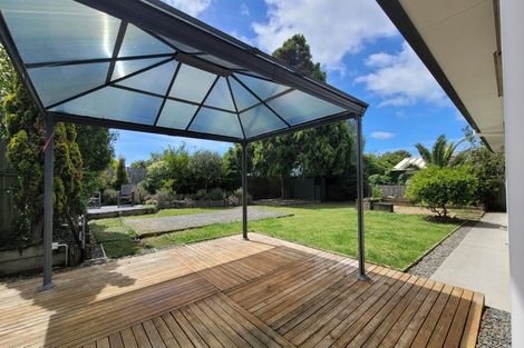 Photo of property in 31 Prince Regent Drive, Half Moon Bay, Auckland, 2012