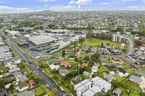 Photo of property in 48 Astley Avenue, New Lynn, Auckland, 0600