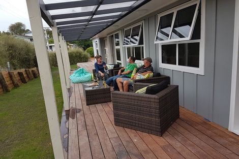 Photo of property in 27 Tremaine Avenue, Two Mile Bay, Taupo, 3330