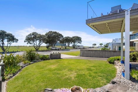 Photo of property in 209a Esplanade Drive, Whangamata, 3620
