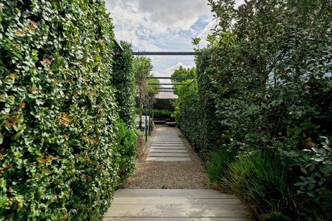 Photo of property in 10 Oystercatcher Lane, Point Wells, 0986