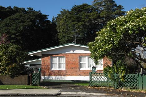 Photo of property in 41 Kelvyn Grove, Hillpark, Auckland, 2102