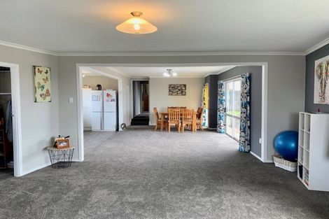 Photo of property in 33 Ihaia Street, Waitara, 4320