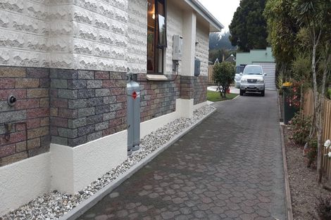 Photo of property in 4 Cherry Lane, Balclutha, 9272