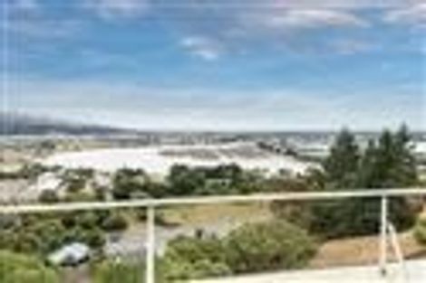 Photo of property in 3 Osmond Lane, Mount Pleasant, Christchurch, 8081