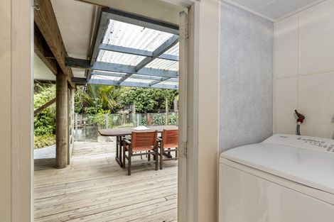 Photo of property in 19 Sandy Bay Road, Black Rock, Picton, 7282