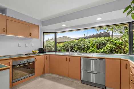 Photo of property in 46 Carter Drive, Pomare, Rotorua, 3015