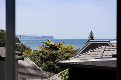 Photo of property in 15 Whakata Lane, Mairangi Bay, Auckland, 0630
