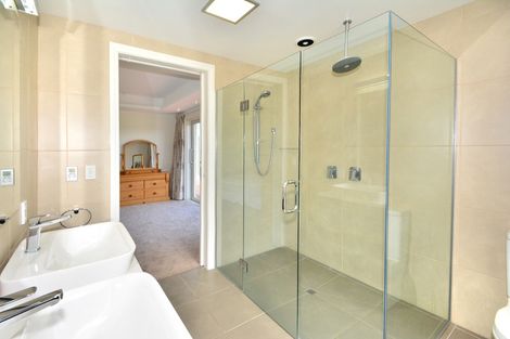 Photo of property in 100 Wingatui Road, Mosgiel, 9024