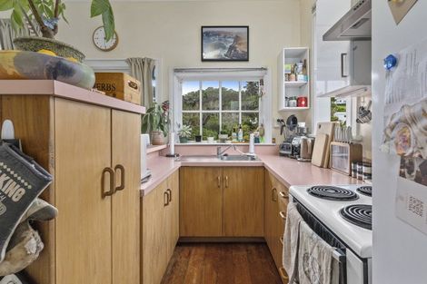 Photo of property in 2 Caprera Street, Melrose, Wellington, 6023