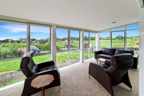 Photo of property in 1256 Frankley Road, Hurworth, New Plymouth, 4371