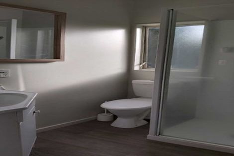 Photo of property in 95 Deep Creek Road, Waiake, Auckland, 0630