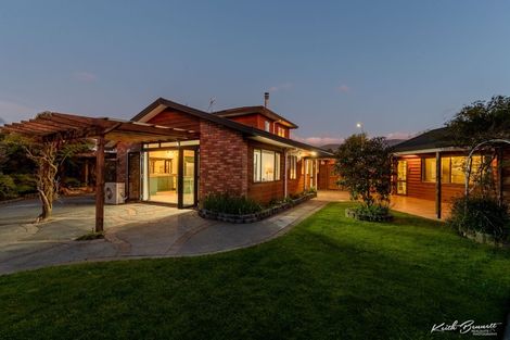 Photo of property in 21 Galveston Grove, Totara Park, Upper Hutt, 5018