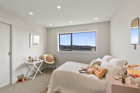 Photo of property in 83d Seatoun Heights Road, Seatoun, Wellington, 6022