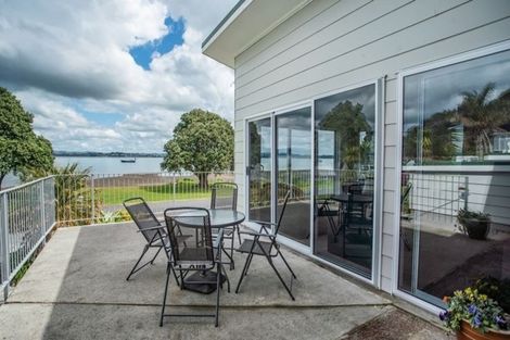 Photo of property in 10 Waikaraka Beach Road, Tamaterau, Whangarei, 0174