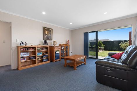 Photo of property in 118 Evans Road, Papamoa Beach, Papamoa, 3118
