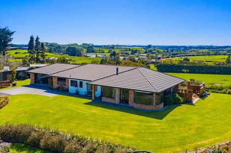 Photo of property in 347 Henwood Road, Hillsborough, New Plymouth, 4372