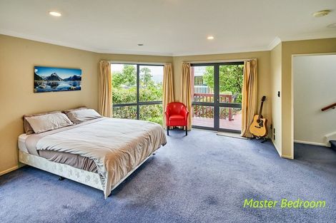 Photo of property in 3 Sunnyview Drive, Brown Owl, Upper Hutt, 5018