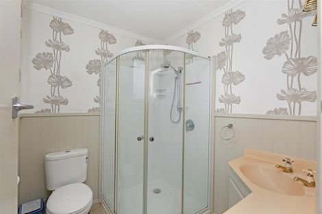 Photo of property in 5 Whitcombe Road, Opunake, 4616