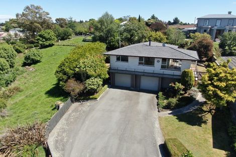 Photo of property in 21 Oakleigh Crescent, Oamaru North, Oamaru, 9400