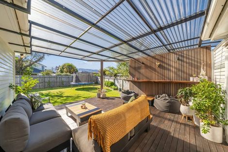 Photo of property in 8 Tui Grove, Elderslea, Upper Hutt, 5018