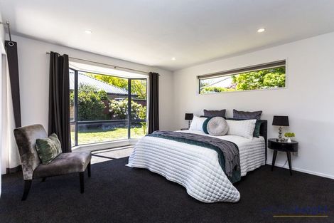 Photo of property in 35 Broadhaven Avenue, Parklands, Christchurch, 8083