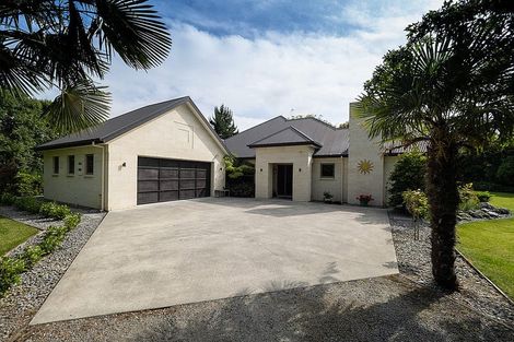 Photo of property in 208 Seafield Road, Elgin, Ashburton, 7772