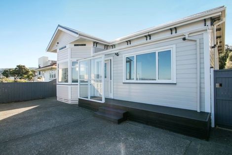 Photo of property in 173 The Esplanade, Petone, Lower Hutt, 5012