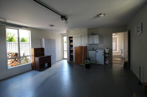 Photo of property in 16 Henderson Drive, Alexandra, 9320