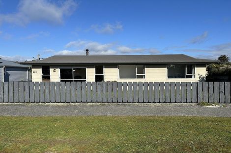 Photo of property in 212 Revell Street, Hokitika, 7810