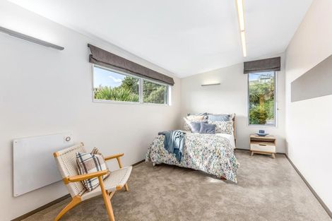 Photo of property in 21 Paekakariki Hill Road, Pauatahanui, Porirua, 5381