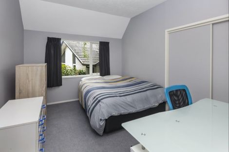 Photo of property in 18 Lombard Place Avonhead Christchurch City