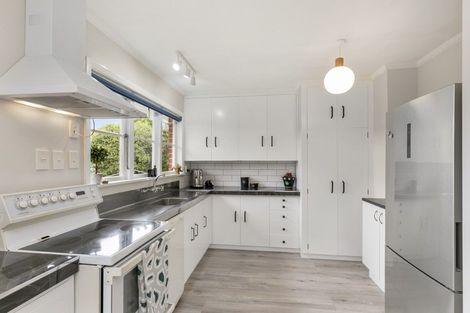 Photo of property in 11 Lincoln Avenue, Epuni, Lower Hutt, 5011