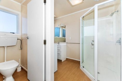 Photo of property in 82 Bream Bay Drive, Ruakaka, 0116