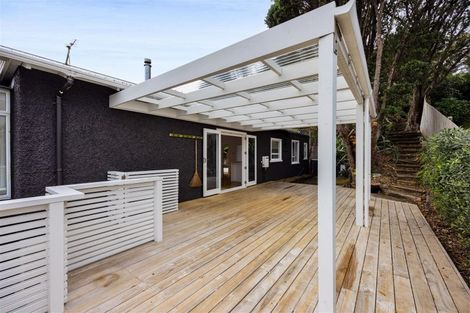 Photo of property in 65 Pioneer Road, Moturoa, New Plymouth, 4310