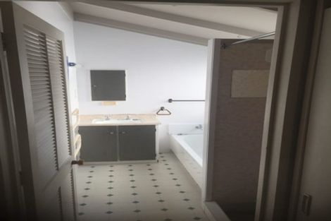 Photo of property in 99 Kaikoura Street, Maupuia, Wellington, 6022