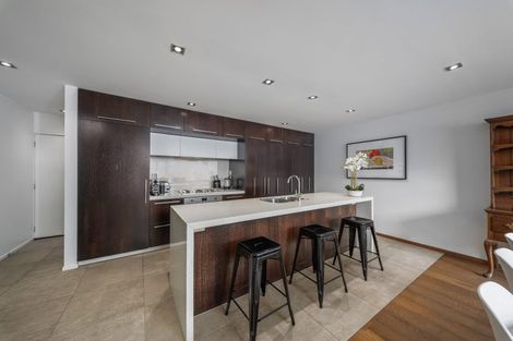 Photo of property in 12 Holly Road, St Albans, Christchurch, 8014