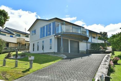 Photo of property in 18 Tamatea Drive, Snells Beach, 0920