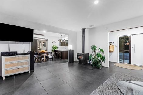 Photo of property in 7b Golf Road, Mount Maunganui, 3116