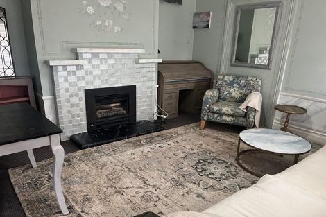 Photo of property in 406 Devon Street East, Strandon, New Plymouth, 4312