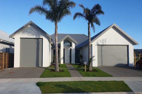 Photo of property in 77 Leeward Drive, Whitianga, 3510