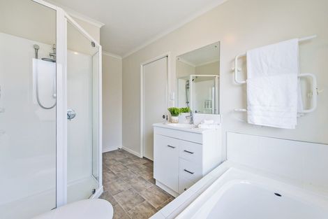 Photo of property in 29 Pakohe Street, Pegasus, 7612